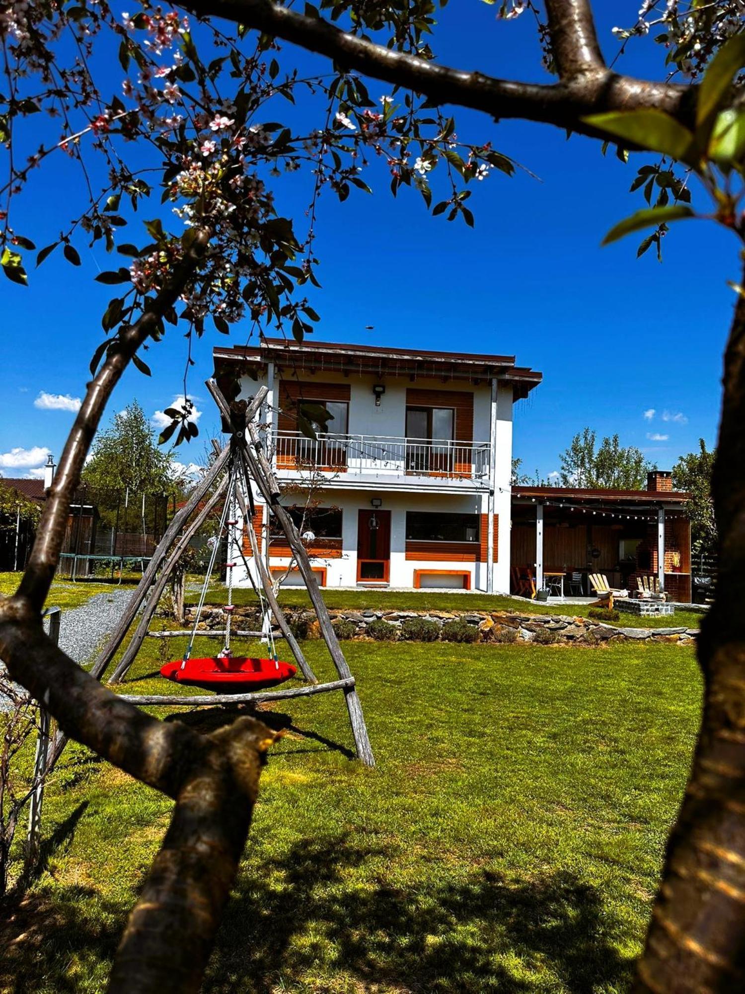 Wanderlust Cottage อาวริก ภายนอก รูปภาพ